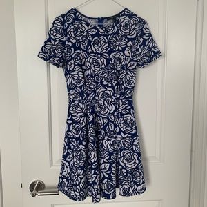 Small Forever21 dress